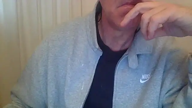 ANONIMO7735 online show from April 13, 2026, 4:55 pm