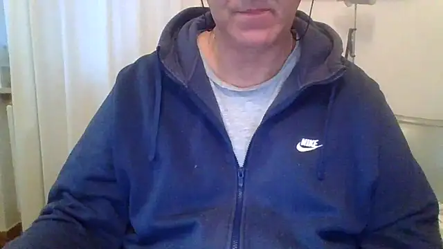 ANONIMO7735 online show from October 3, 2025, 4:58 am