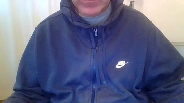 ANONIMO7735 online show from December 18, 2025, 6:18 am