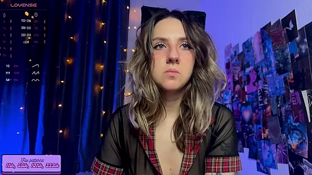 Snapshot of HotaruTomo chatting on October 6, 2025, 3:08 am HotaruTomo online show from October 6, 2025, 3:08 am