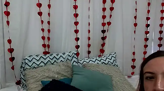 ninaa fox online show from February 18, 2025, 8:14 pm
