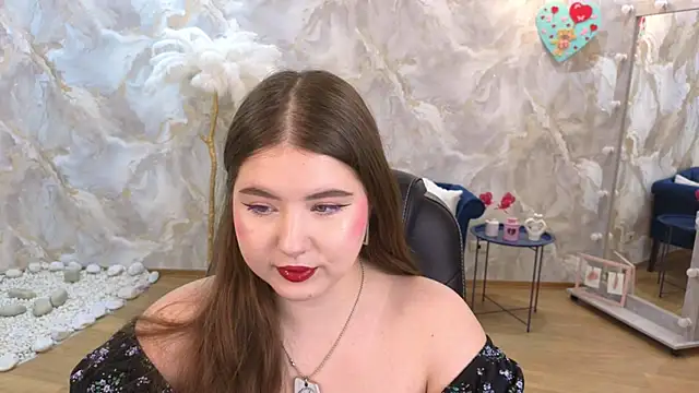 NicoleFoxery online show from February 12, 2026, 6:29 pm