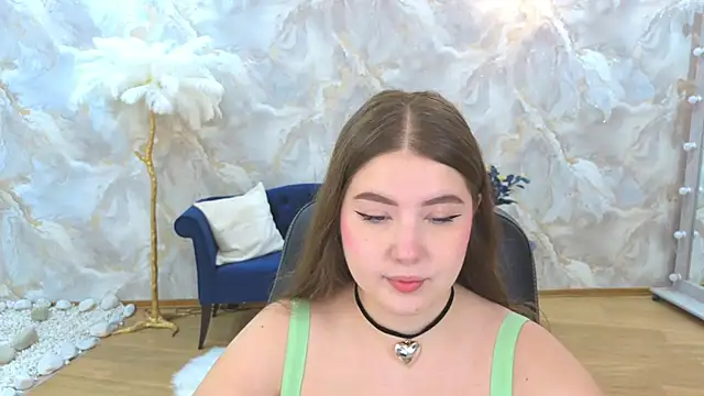 Snapshot of NicoleFoxery chatting on October 7, 2025, 3:18 am NicoleFoxery online show from October 7, 2025, 3:18 am