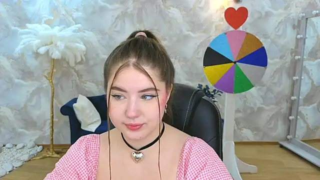 Snapshot of NicoleFoxery chatting on October 5, 2025, 3:19 am NicoleFoxery online show from October 5, 2025, 3:19 am