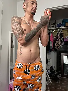 Prettyboiflaco online show from February 18, 2025, 3:20 pm