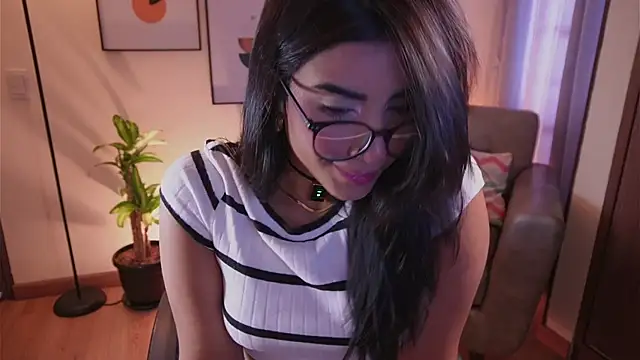 Isabella dior online show from January 19, 2025, 9:13 pm