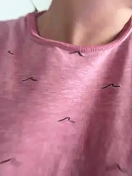 Snapshot of NathFox chatting on January 17, 2025, 3:32 pm NathFox online show from January 17, 2025, 3:32 pm