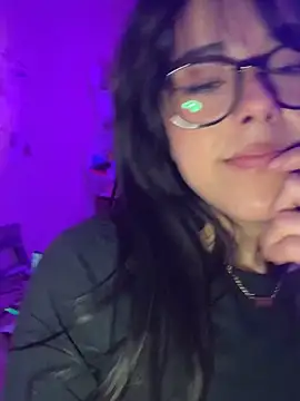 Evie-Luna online show from January 27, 2025, 2:20 am