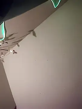 6lue6a6y69 online show from December 16, 2025, 2:49 am