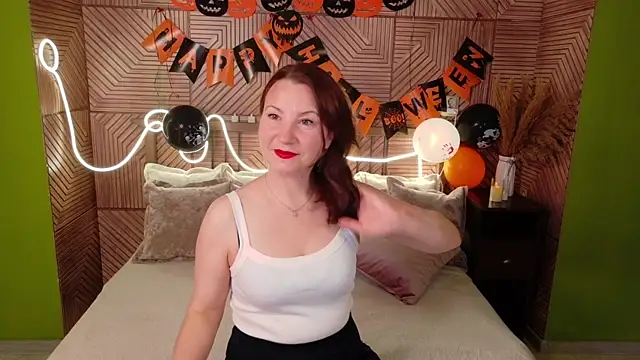 Snapshot of AliceeShy chatting on November 1, 2025, 9:41 pm AliceeShy online show from November 1, 2025, 9:41 pm