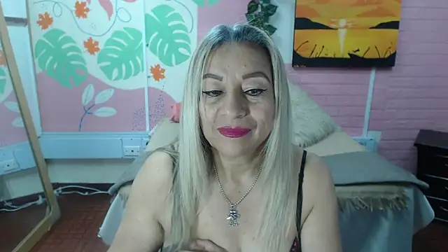 ZAMANTHA online show from October 13, 2025, 4:52 pm