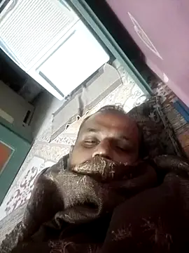 Snapshot of tz143143 chatting on September 13, 2025, 7:58 pm tz143143 online show from September 13, 2025, 7:58 pm