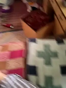 Snapshot of tz143143 chatting on November 11, 2025, 3:34 am tz143143 online show from November 11, 2025, 3:34 am