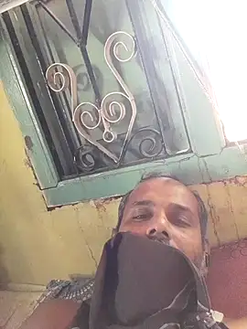 Snapshot of tz143143 chatting on March 21, 2025, 8:50 am tz143143 online show from March 21, 2025, 8:50 am