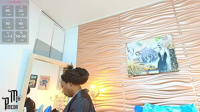 Snapshot of mia_pineda chatting on September 27, 2025, 9:10 pm mia pineda online show from September 27, 2025, 9:10 pm