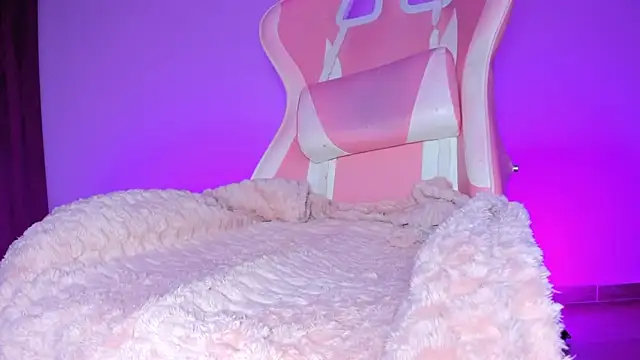 KataFerreira777 online show from March 30, 2026, 1:18 am