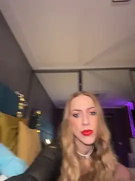 Snapshot of RockQueen_A chatting on February 26, 2026, 5:29 am RockQueen A online show from February 26, 2026, 5:29 am