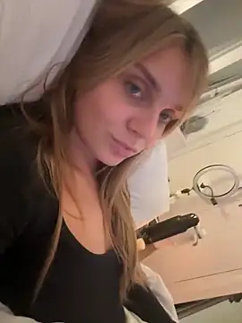 jessieamy online show from September 25, 2025, 8:37 pm