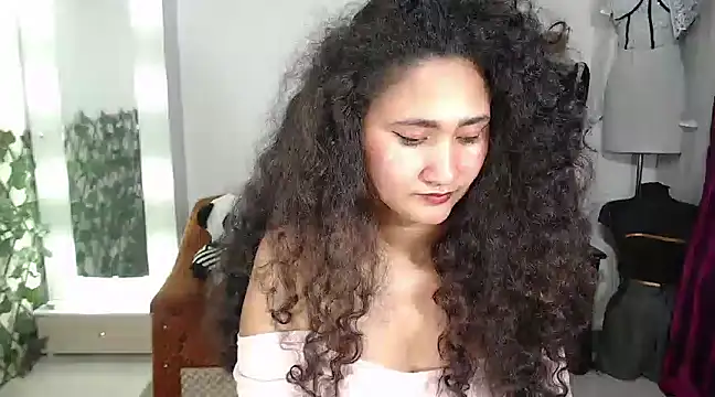 Snapshot of Petite_schoolgirlx chatting on March 18, 2025, 5:12 am Petite schoolgirlx online show from March 18, 2025, 5:12 am