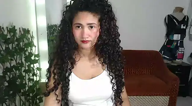Snapshot of Petite_schoolgirlx chatting on February 11, 2025, 2:46 am Petite schoolgirlx online show from February 11, 2025, 2:46 am