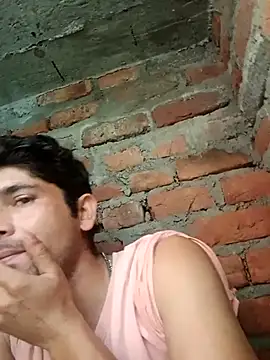 Snapshot of SunnyleoneBG chatting on October 1, 2025, 4:50 am SunnyleoneBG online show from October 1, 2025, 4:50 am