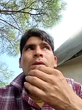 Snapshot of SunnyleoneBG chatting on September 24, 2025, 2:40 am SunnyleoneBG online show from September 24, 2025, 2:40 am