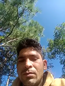 Snapshot of SunnyleoneBG chatting on October 19, 2025, 3:42 am SunnyleoneBG online show from October 19, 2025, 3:42 am