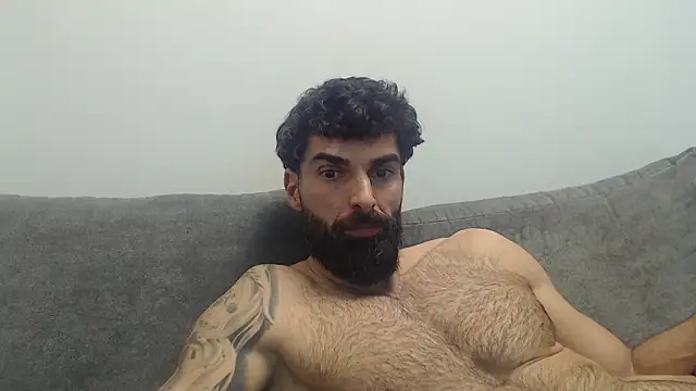 Verycutex online show from February 11, 2026, 7:25 pm