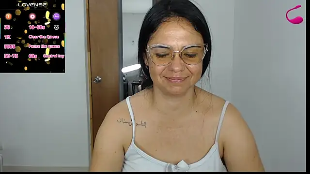 Snapshot of selena_ferri chatting on February 6, 2026, 12:50 am selena ferri online show from February 6, 2026, 12:50 am