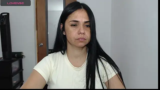 Snapshot of selena_ferri chatting on February 21, 2026, 10:01 pm selena ferri online show from February 21, 2026, 10:01 pm