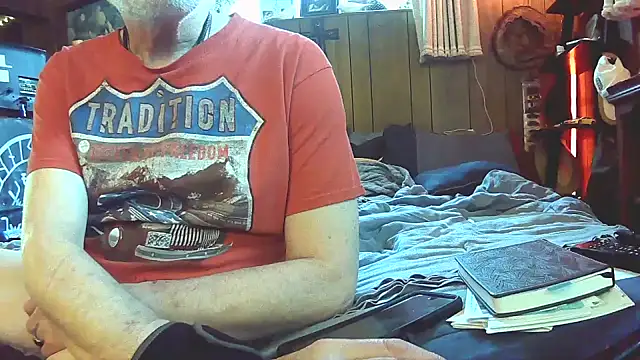 Makowboy online show from June 29, 2026, 7:13 pm