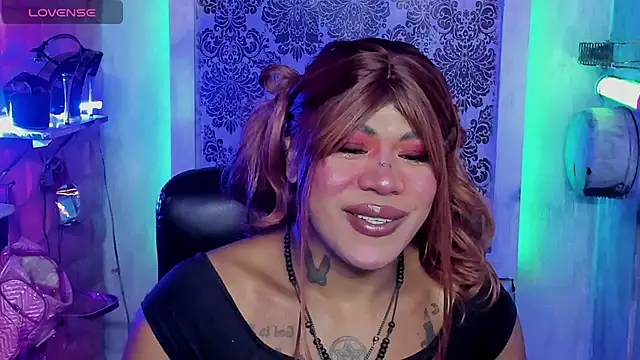 Snapshot of tsviolett chatting on September 26, 2025, 7:21 pm tsviolett online show from September 26, 2025, 7:21 pm