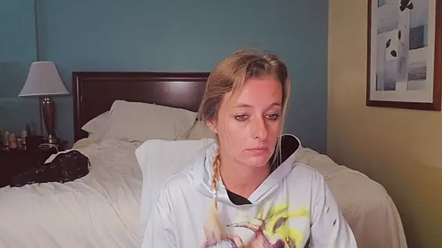 AsiaGoesPro online show from September 30, 2025, 4:13 pm