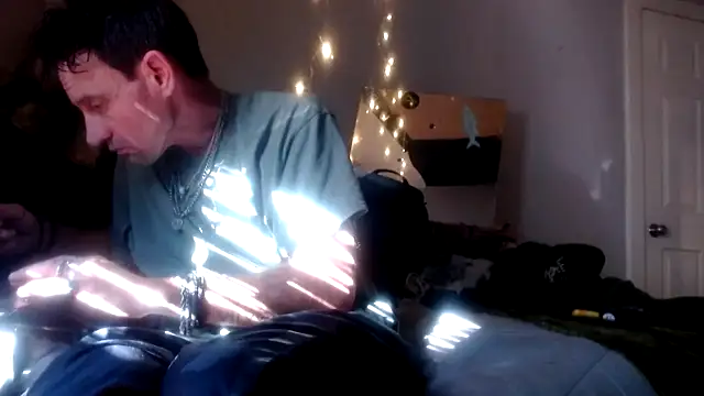 lickthecat online show from November 8, 2025, 10:57 pm