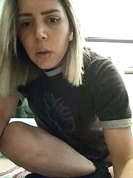 Snapshot of Nil_Jelibom chatting on October 29, 2025, 9:19 am Nil Jelibom online show from October 29, 2025, 9:19 am