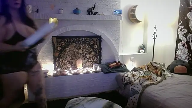 Snapshot of HazeyBvby chatting on January 17, 2025, 5:32 am HazeyBvby online show from January 17, 2025, 5:32 am