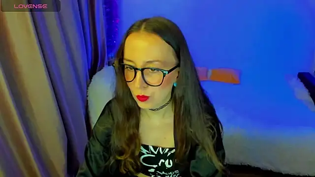 CurlySteph online show from February 7, 2026, 9:23 pm