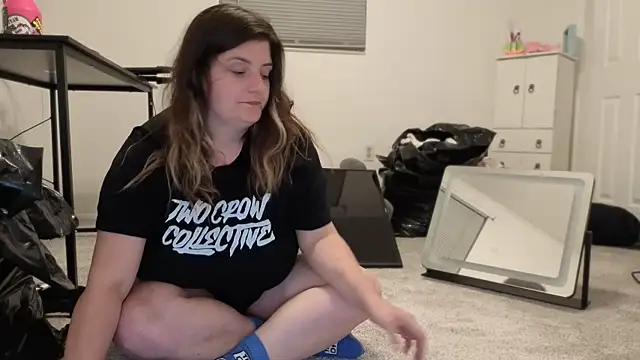 magicsparkles online show from March 30, 2026, 5:42 am