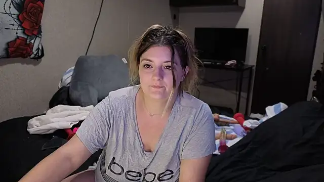 magicsparkles online show from March 11, 2026, 2:27 am