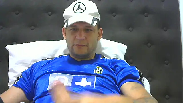altenori112 online show from February 20, 2025, 7:41 pm