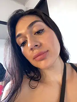 LaanaCooper online show from February 21, 2025, 12:38 pm