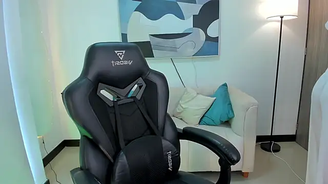 Snapshot of SaraParker_ chatting on November 7, 2025, 5:50 pm SaraParker online show from November 7, 2025, 5:50 pm