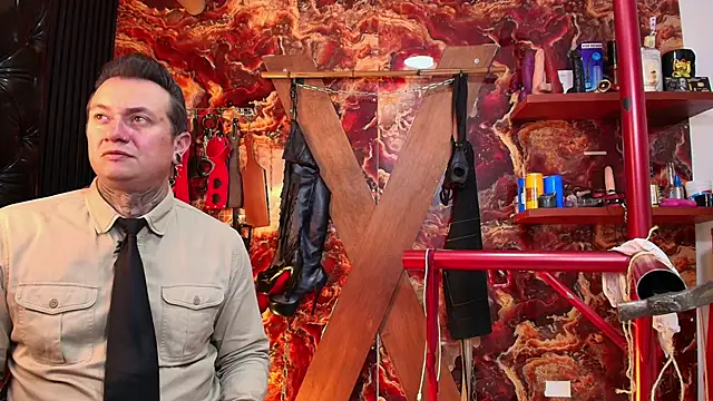 Snapshot of boy_n_girl chatting on October 31, 2025, 9:17 am boy n girl online show from October 31, 2025, 9:17 am