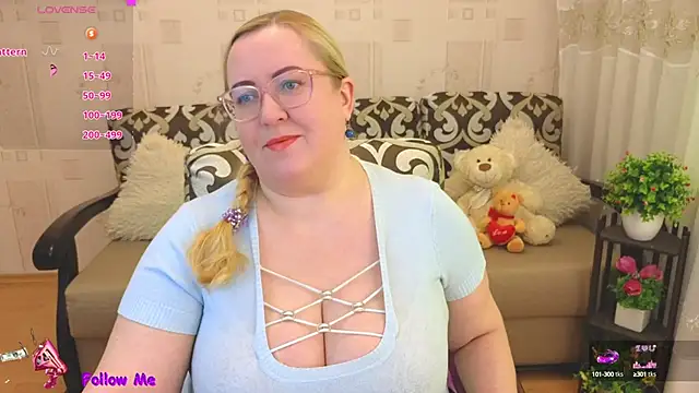 Ginesia online show from February 13, 2025, 1:37 pm