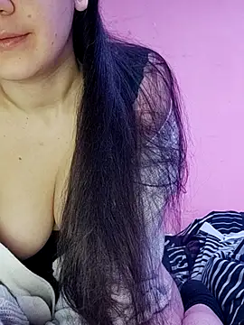 Snapshot of Amaya07 chatting on October 5, 2025, 1:51 am Amaya07 online show from October 5, 2025, 1:51 am