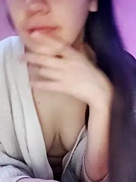 Snapshot of Amaya07 chatting on October 3, 2025, 10:11 pm Amaya07 online show from October 3, 2025, 10:11 pm