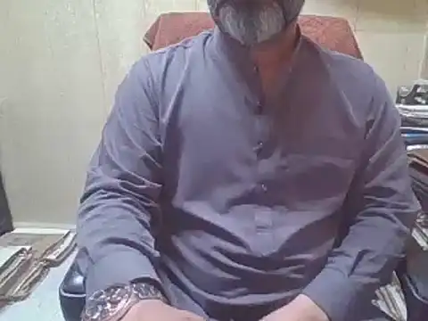 hairymaster95 online show from September 25, 2025, 3:45 am