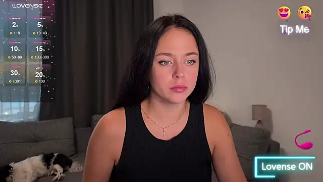 Megan Nilson online show from November 15, 2025, 1:26 pm