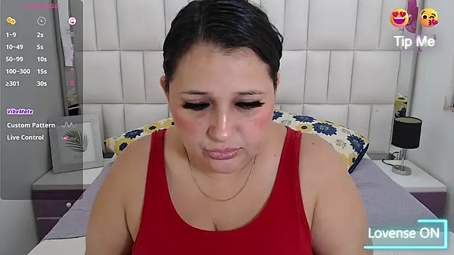 Snapshot of Kerly_Doll chatting on February 25, 2025, 2:26 pm Kerly Doll online show from February 25, 2025, 2:26 pm