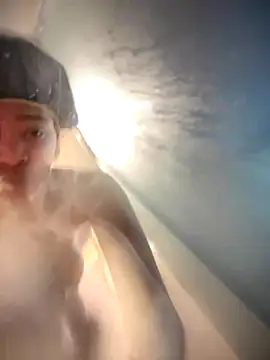 Snapshot of Cum2Charm chatting on October 12, 2025, 8:43 pm Cum2Charm online show from October 12, 2025, 8:43 pm